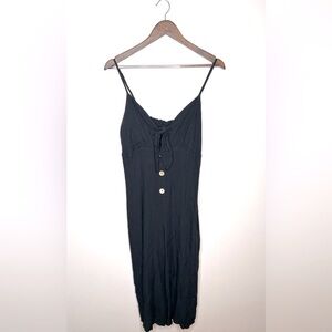 Cute Sleeveless Jumpsuit with Tie Chest Peekaboo Black Large